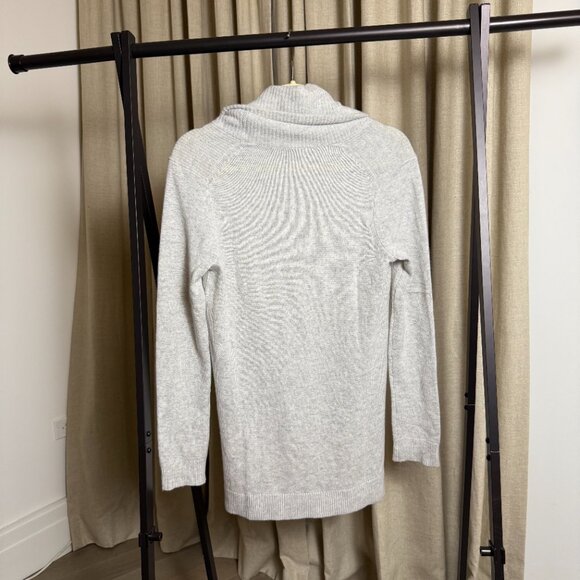 Theory | Size M | 100% Cashmere Gray Turtleneck Sweater - Picture 2 of 10